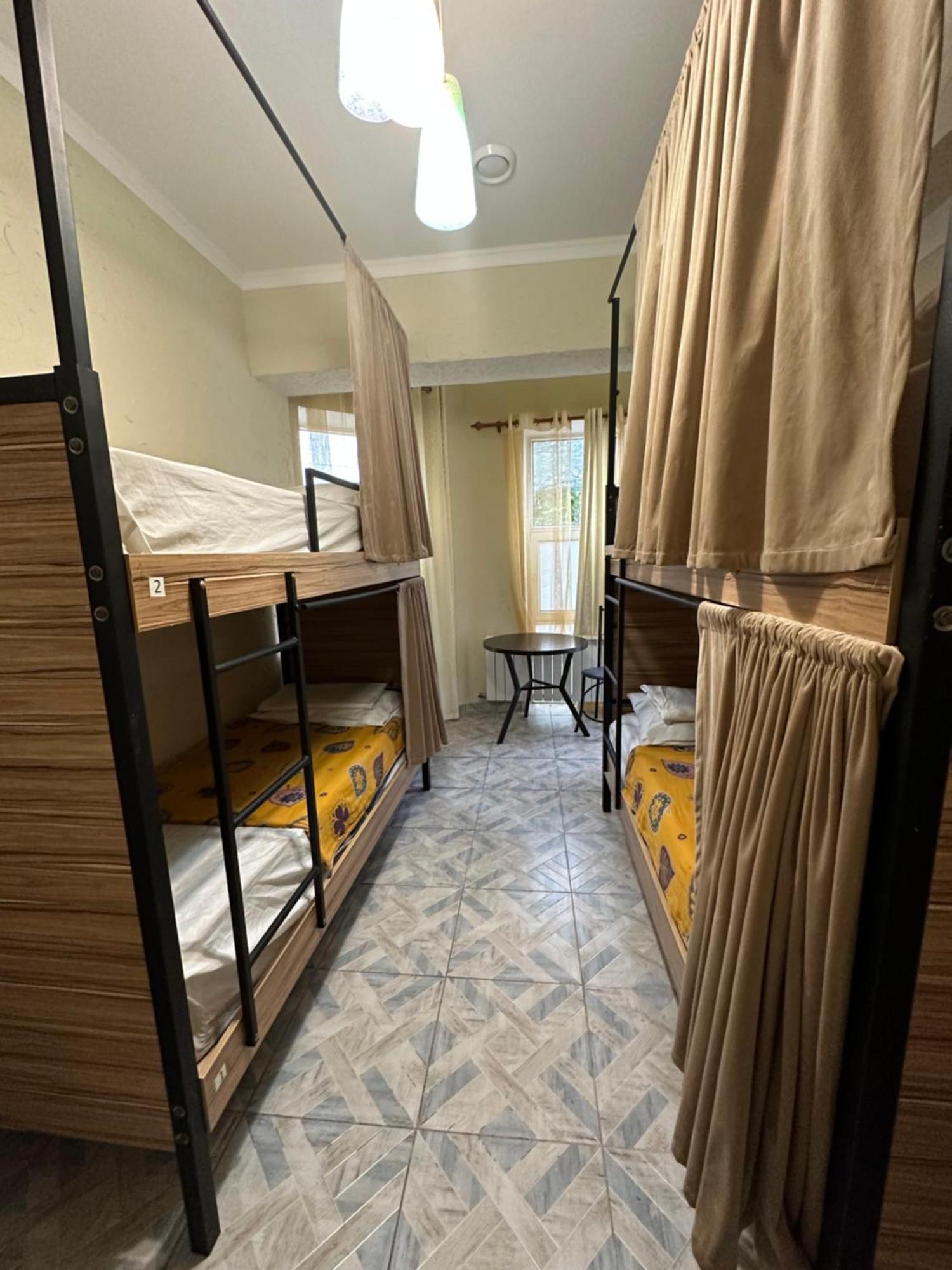 Sweet Home Hostel Bishkek Exterior foto